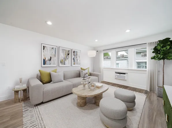 33-37 W 32nd St #B4, Bayonne, NJ 07002