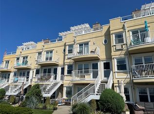100-08 Shore Front Pkwy #20A, Rockaway Park, NY 11694