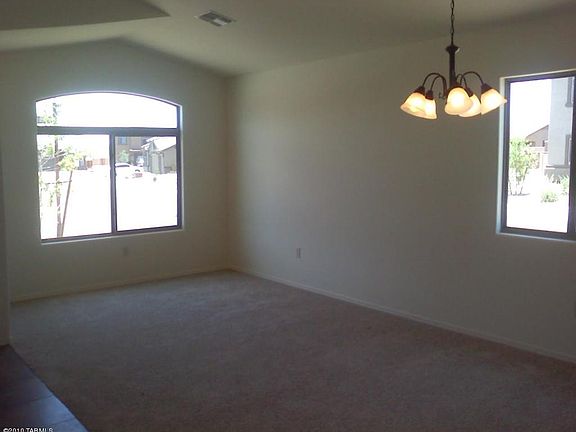 4th image of 668 W Calle Tomlo