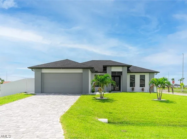 332 SW 31st Pl, Cape Coral, FL 33991