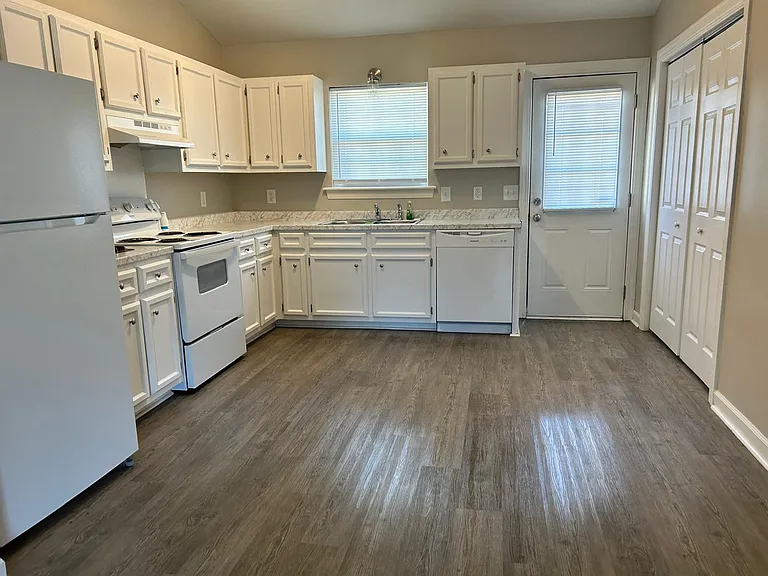 4097 NE College St #1 — Photo 12
