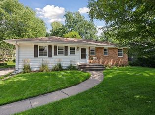 6609 Naomi Dr, Edina, MN 55439