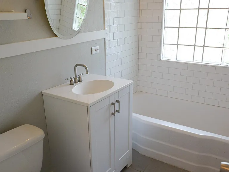 655 N Washington St #1C — Photo 10