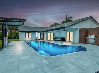 5143 Deerhurst Crescent Cir, Boca Raton, FL 33486