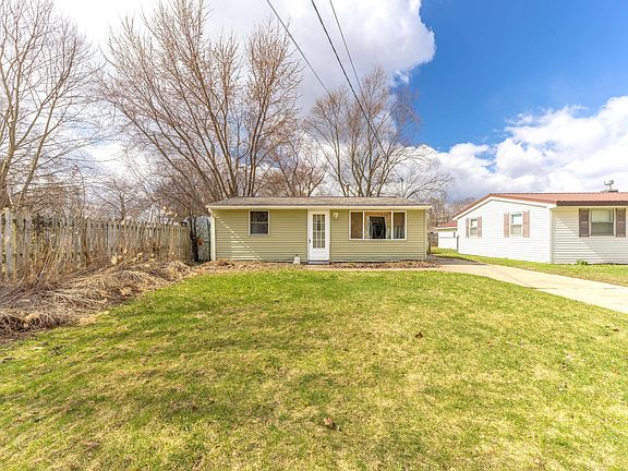 2nd image of 241 26th St N