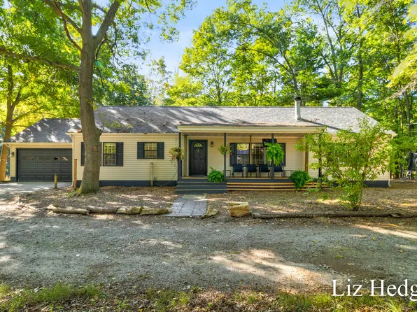 8370 Grant St, Montague, MI 49437