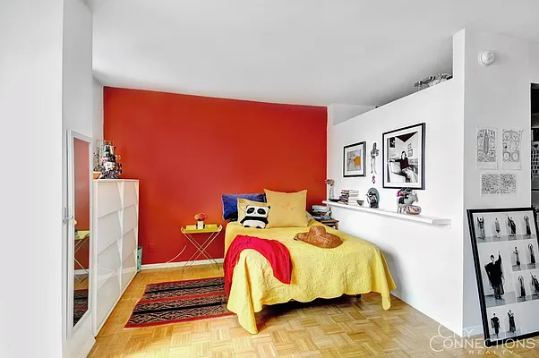 Rented by City Connections Realty | media 24