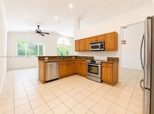 5528 Lake Tern Ct, Coconut Creek, FL 33073