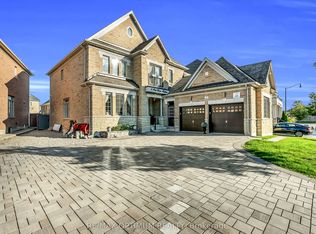 3 Port Hope Holw, Brampton, ON L6Y 2Y9