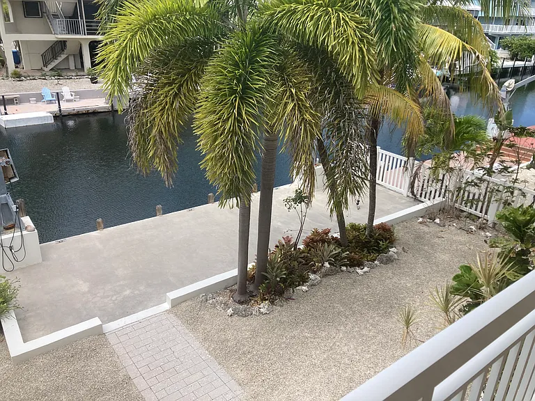 115 Harbor Ln — Photo 48