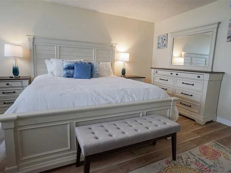 1290 Gulf Blvd #1406 — Photo 22