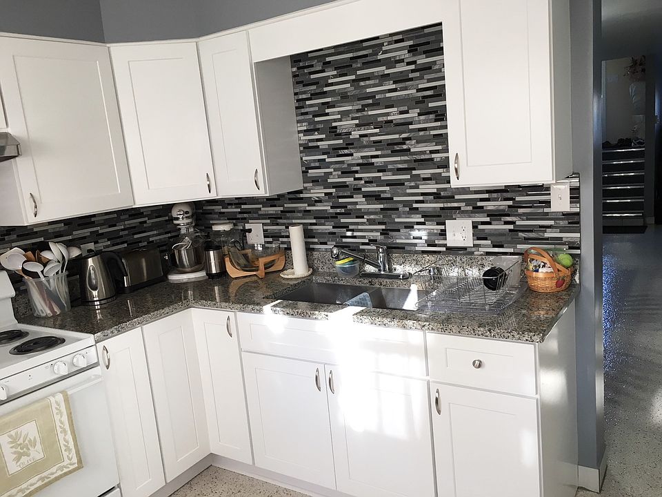 1275 / 606 Tower Lane 3 Apartments Yorkville, IL Zillow