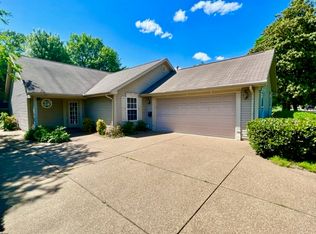 4016 Stringtown Rd, Evansville, IN 47711