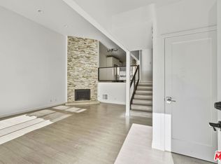 5307 Wilkinson Ave UNIT 10, Valley Village, CA 91607