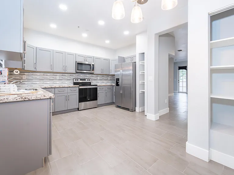 3515 Shoma Dr #3515 — Photo 10