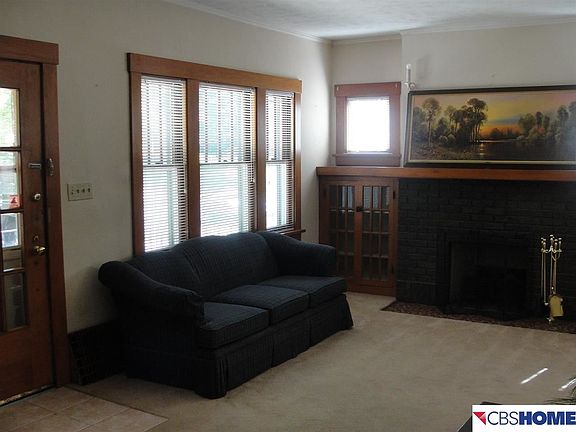 5th image of 2306 S 35th Ave