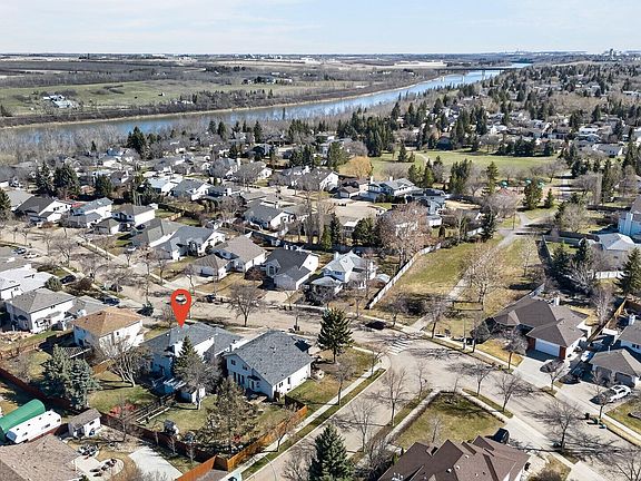 4th image of 22 Westpark Rd