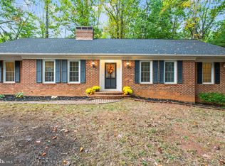19434 White Pine Ln, Culpeper, VA 22701