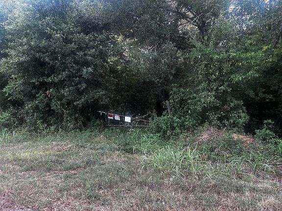 2nd image of County Road 139