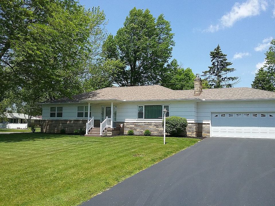 1st image of 50 Lawndale Dr