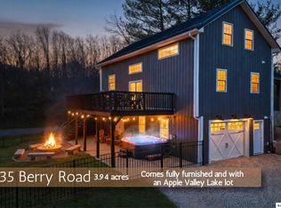 735 Berry Rd, Howard, OH 43028
