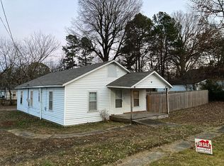 629 N 5th St, Paragould, AR 72450