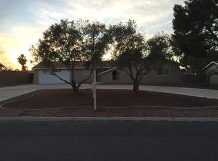 7957 Red Barn Dr, Las Vegas, NV 89123