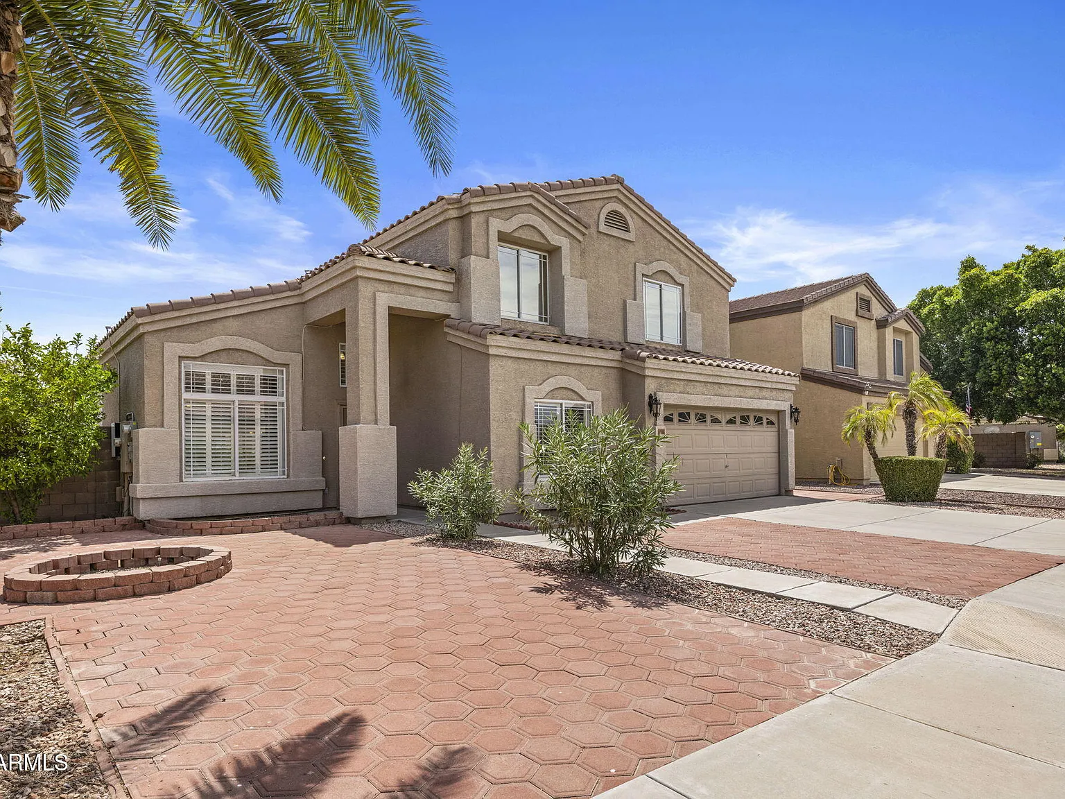6 bed, 3.0 bath, 3291 sqft, $3,200 — Photo 1