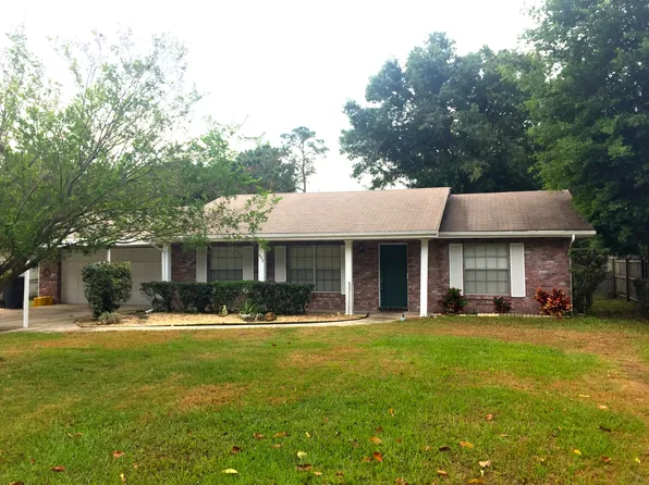 683 Wakulla Dr SE, Winter Haven, FL 33884