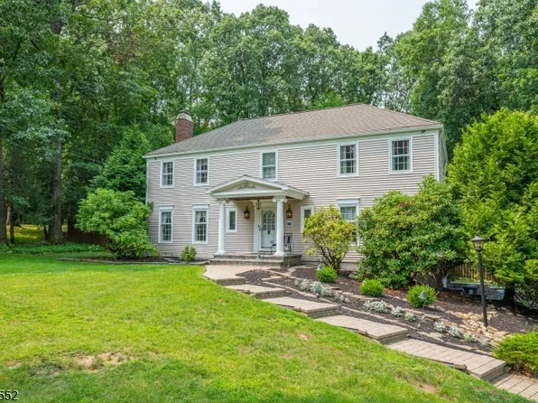 11 Laurel Ln, Hanover Twp., NJ 07950