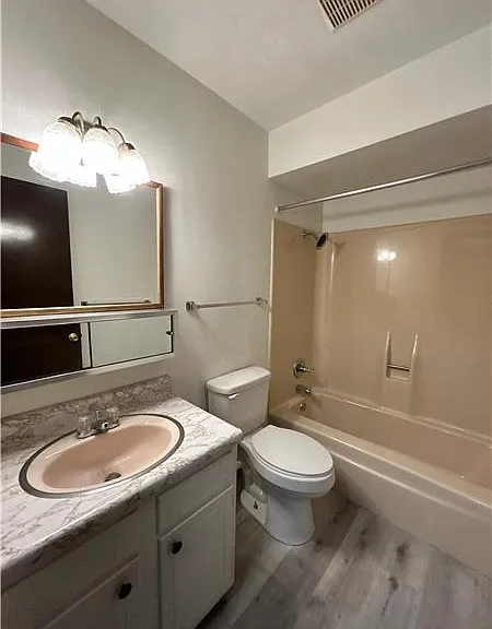 94 View St #9 — Photo 7