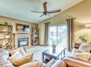 3438 W Dovewood Ln, Fresno, CA