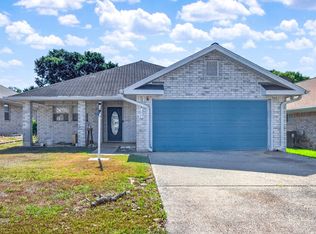 209 Coronado Circle, Kerrville, TX 78028