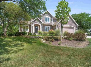 633 Blackthorn Cv, Fort Wayne, IN 46804
