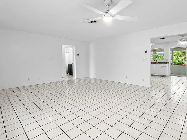 11 Sailfish Ln — Photo 5