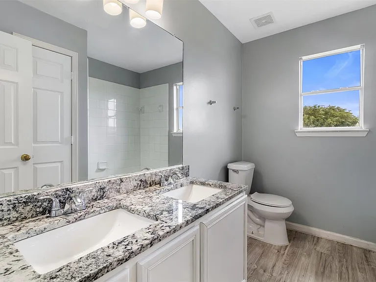 19747 Byron Meadows Dr — Photo 18