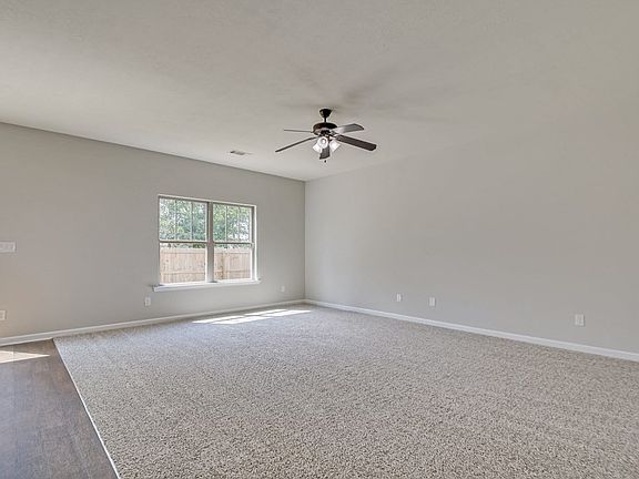 3rd image of 672 Fox Haven Drive