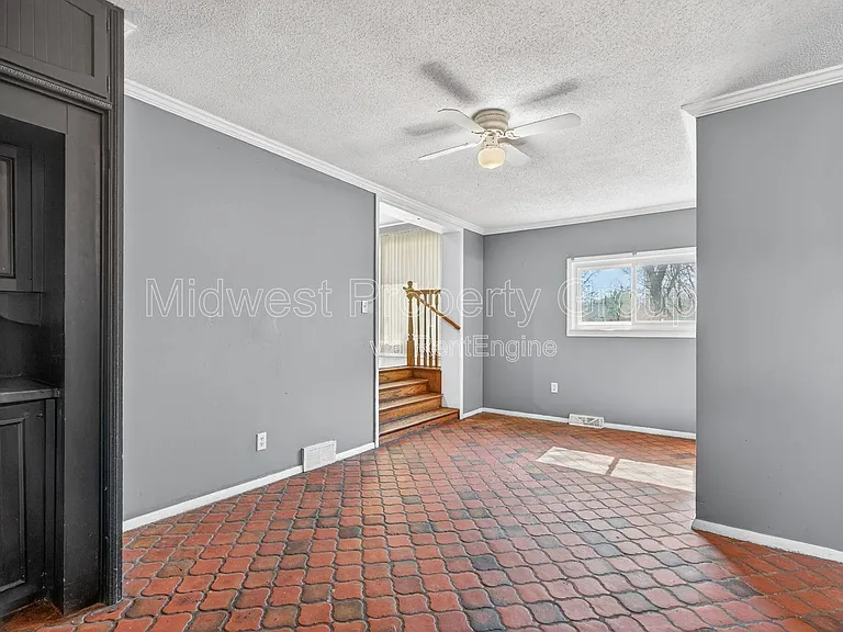 153 Bascom Dr — Photo 19