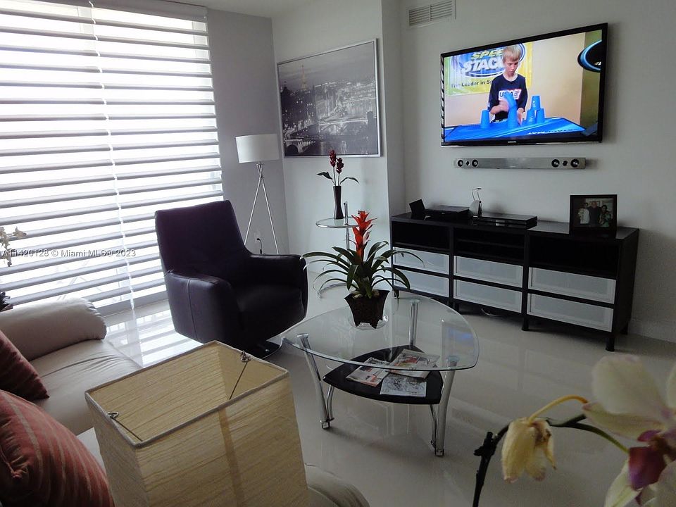 888 S Douglas Rd Miami, FL, 33134 Apartments for Rent Zillow