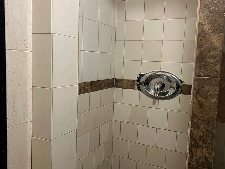 1009 E 23rd Ave #A — Photo 13