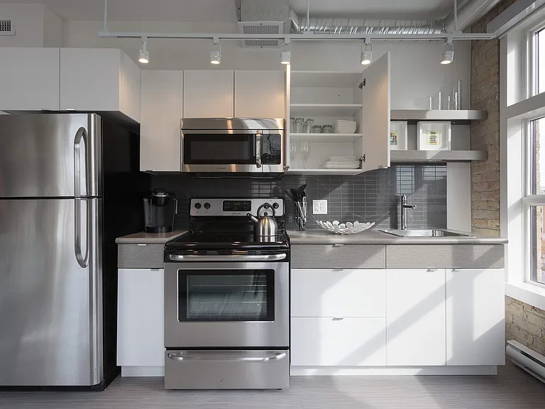 370 Donald St #104 — Photo 16