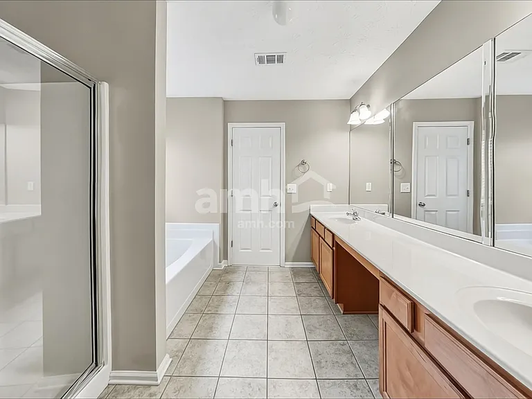 738 Mountain Laurel Dr — Photo 11