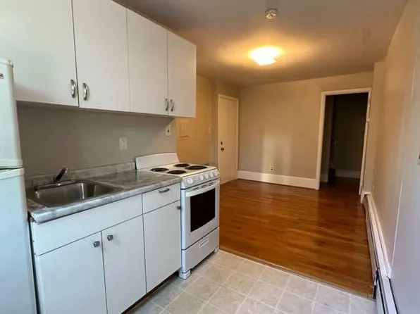 166 Bridge St, Phoenixville, PA 19460