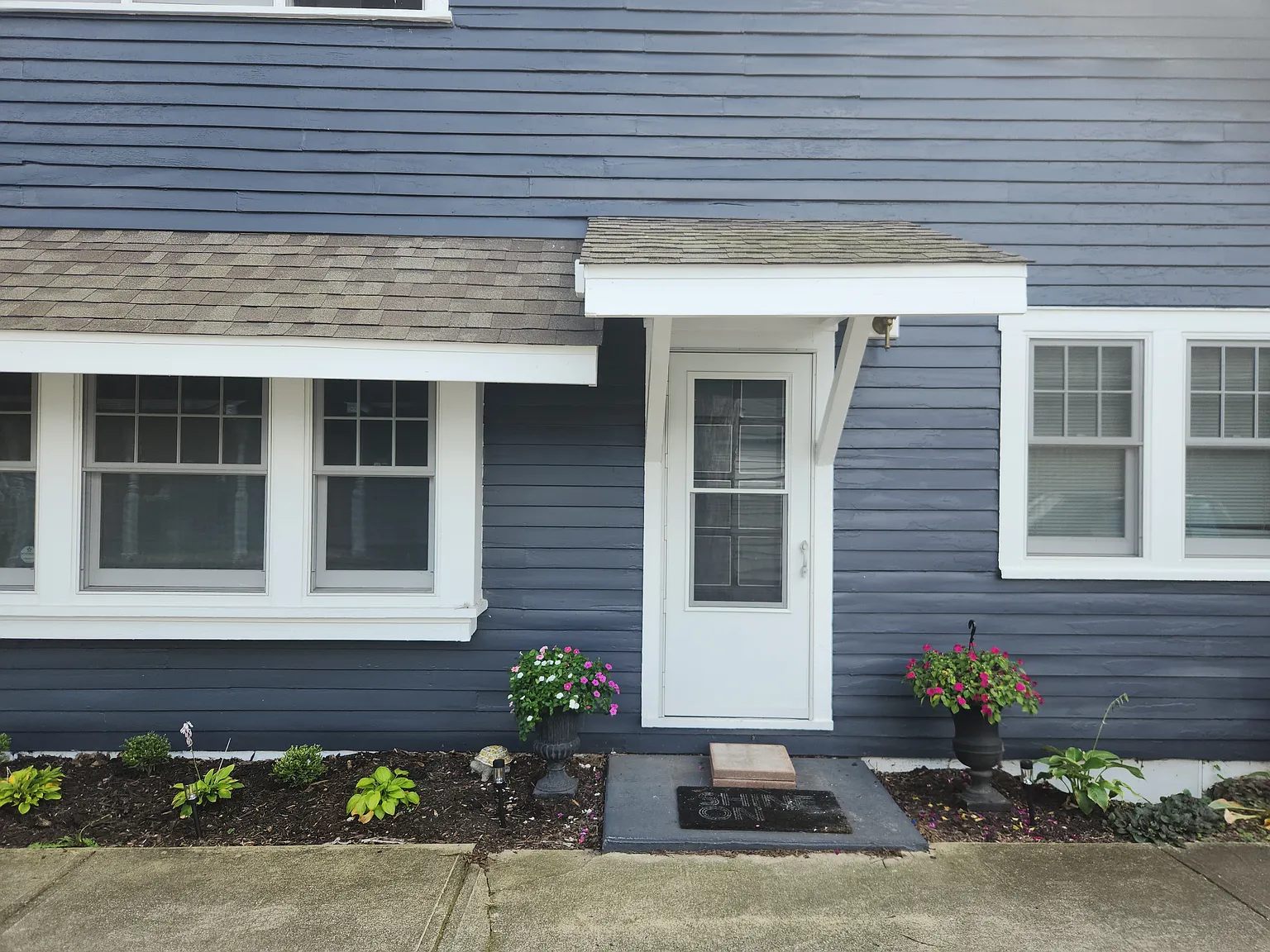 1 bed, 900 sqft, $1,500 — Photo 1