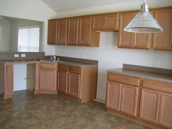 Kitchen/Breakfast Nook