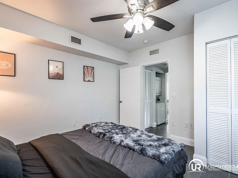 1007 Bay Dr #104 — Photo 23