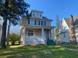 611 Woodland Ave, Duluth, MN 55812