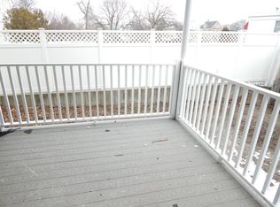 5 Walker St #1, Somerville, MA 02144