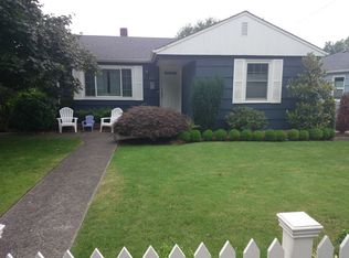 3827 47th Ave SW, Seattle, WA 98116