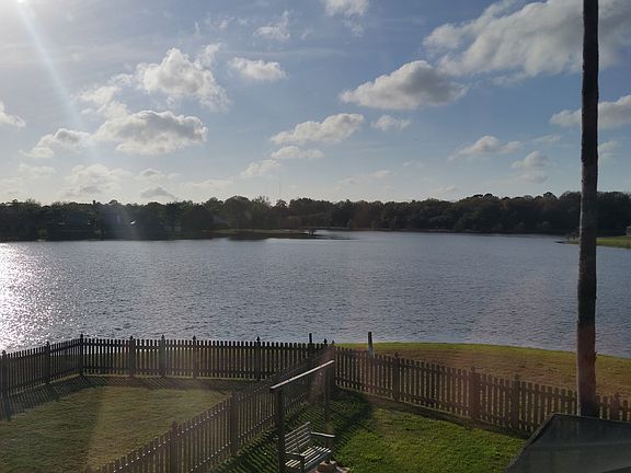 3rd image of 11628 Branch Mooring Dr